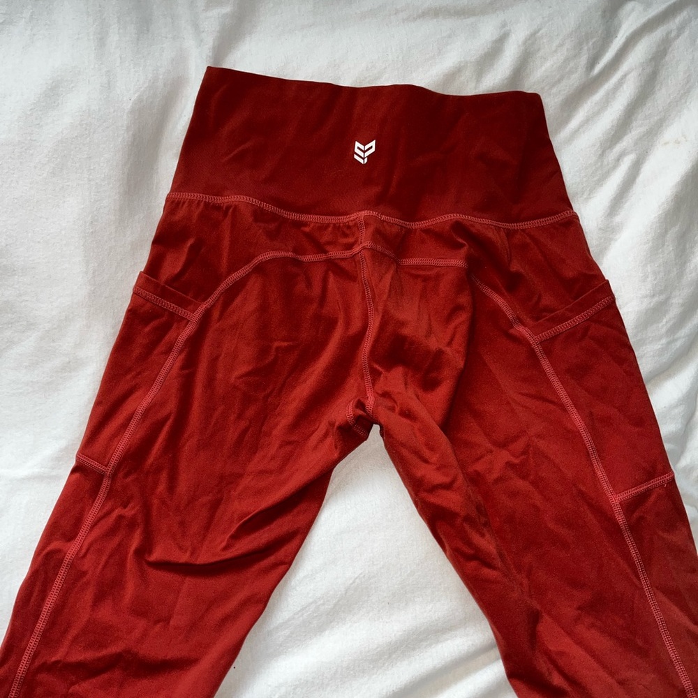 Rust colored leggings lululemon material
